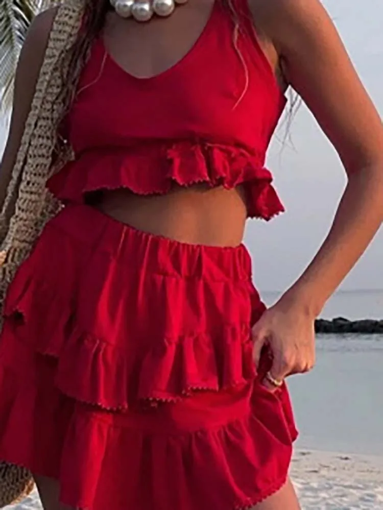 

2025 повседневная домашняя одежда с кружевным подолом для женщин, простые однотонные наряды во французском стиле, новые летние комплекты укороченных топов и мини-юбок с лямкой на шее