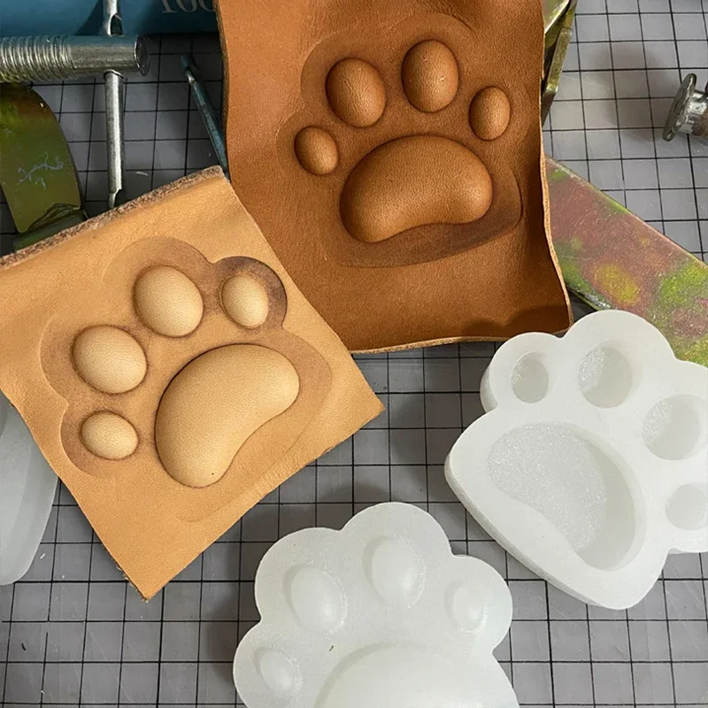 Dog Paw Shaped DIY Leather Template Leather Cutting Die Ornaments Handmade Mould Punching Stencil Leather Craft Making Mould