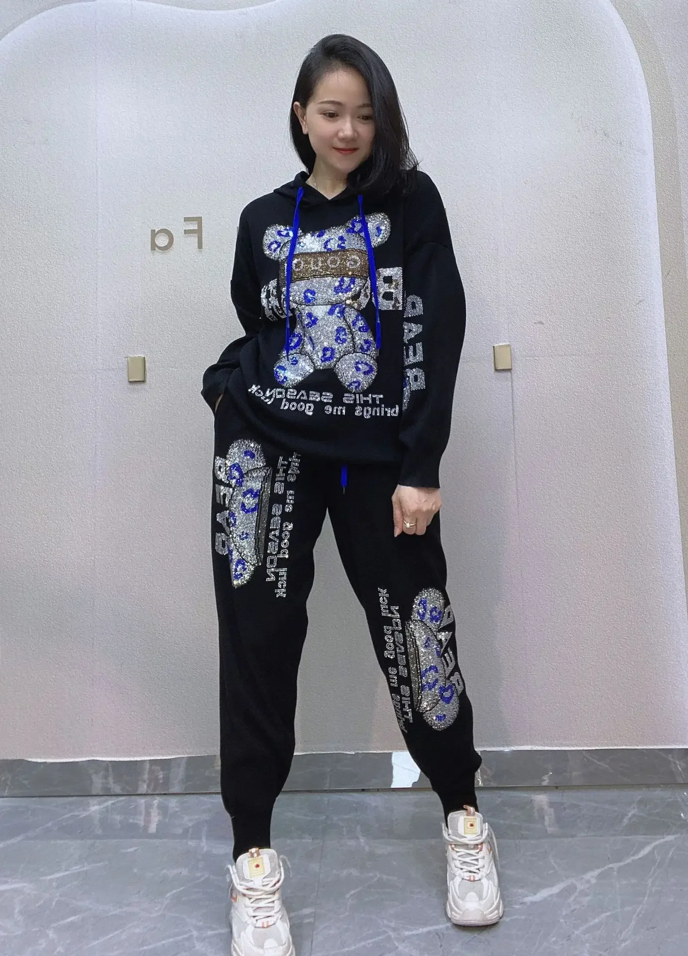 

Bear Diamonds Sweater Women Sets with Long Pants Autumn Tracksuit Casual Knitting Hooded Tops Two Piece Sets Womens Outifits