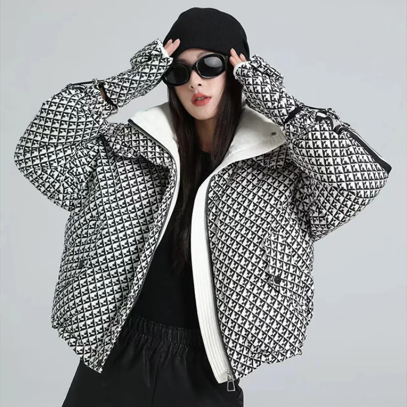 Winter Women\'s Jackets 2024 New White Duck Down Short Down Coats Thousand Bird Check Large Lapel Fashion Loose Thickened Jacket