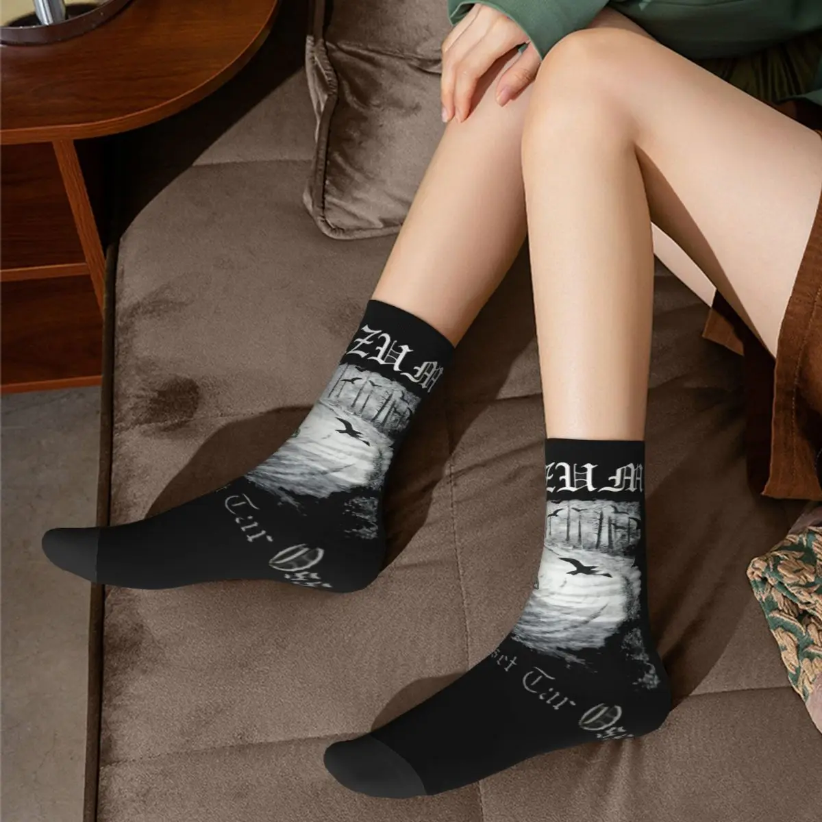 Calcetines divertidos felices para hombre y mujer, medias con estampado de banda Burzum, novedad, primavera, verano, Otoño e Invierno