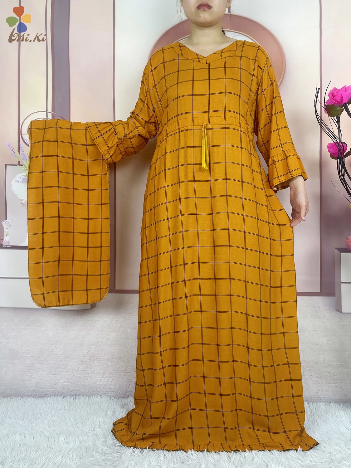 Hot Selling Kaftan Women Clothing Checkered Pattern Long Sleeved Cotton Dress Dubai African Women Dress Islamic Casual Clothing