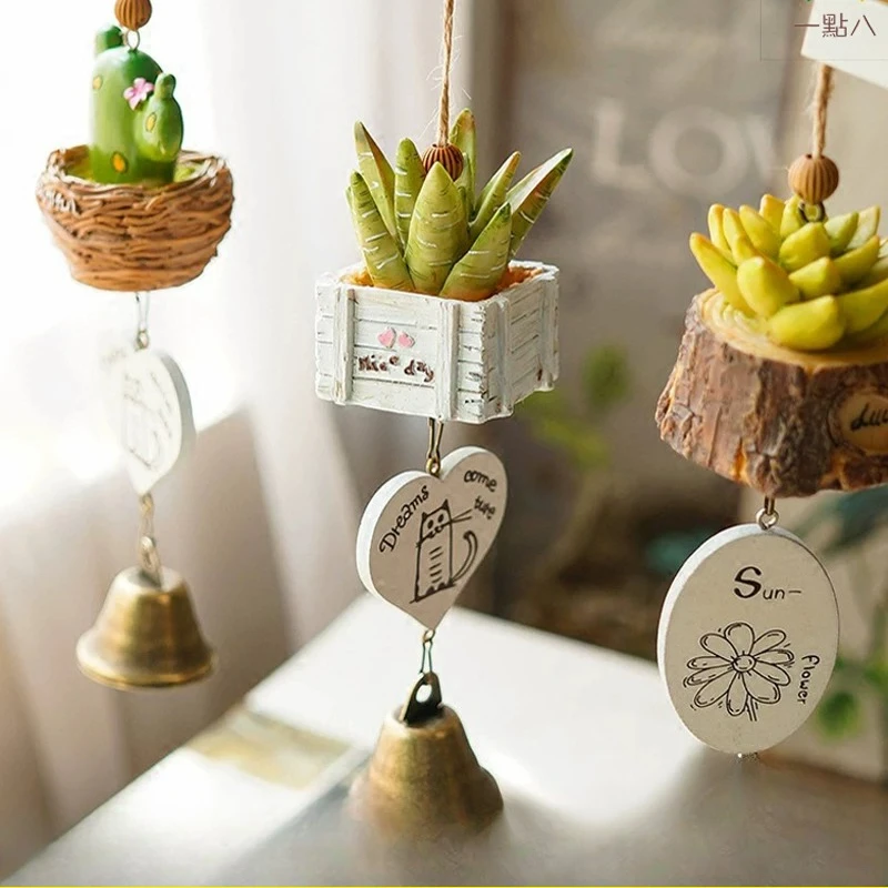 

Pastoral resin wind chimes Japanese small pendant home bedroom cute bell door decoration creative birthday gift