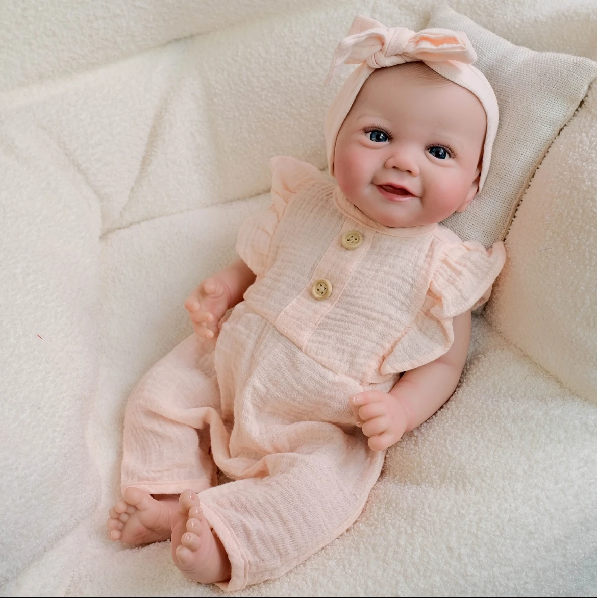 

19" Realistic Reborn Baby Doll Lifelike Emmy Newborn Girl with Soft Vinyl Skin Hand-Painted Veins & Magnetic Pacifier
