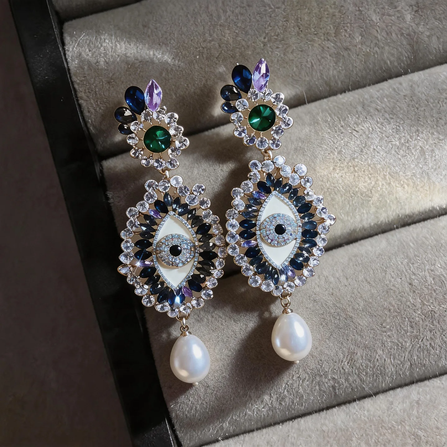 Retro Exaggerated Eye Inlaid Zircon Pearl Tassel Earrings, 925 Sterling Silver Needle Luxury Light Fashion Ear Jewelry for Women