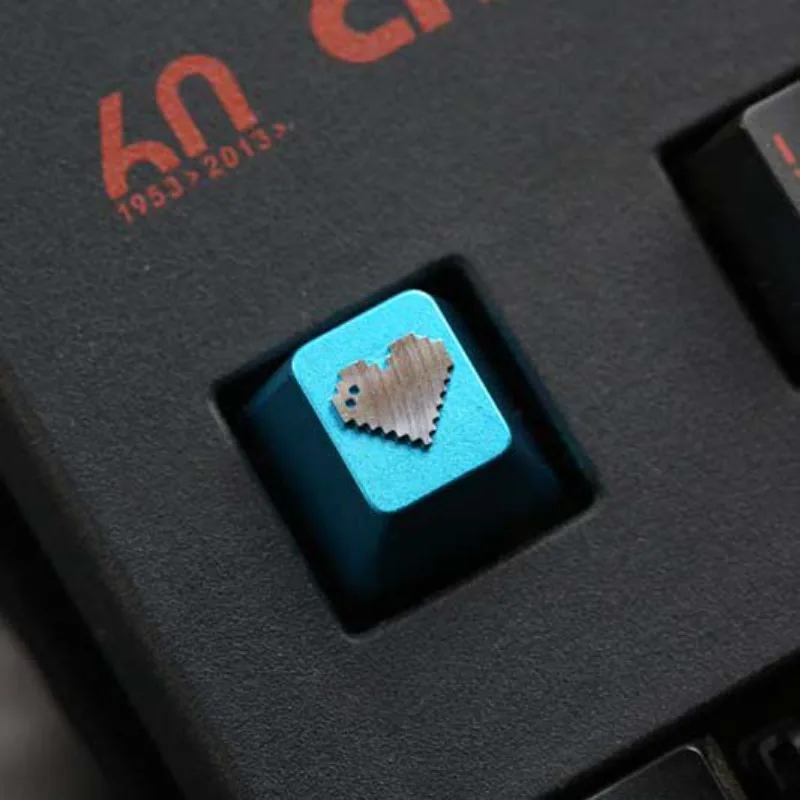 Cute Heart Metal  Keycaps kawaii Key caps Pixel Design Metal Artisan Keycap for Cherry MX Switch Fits Cherry 8.0 3000 6.0