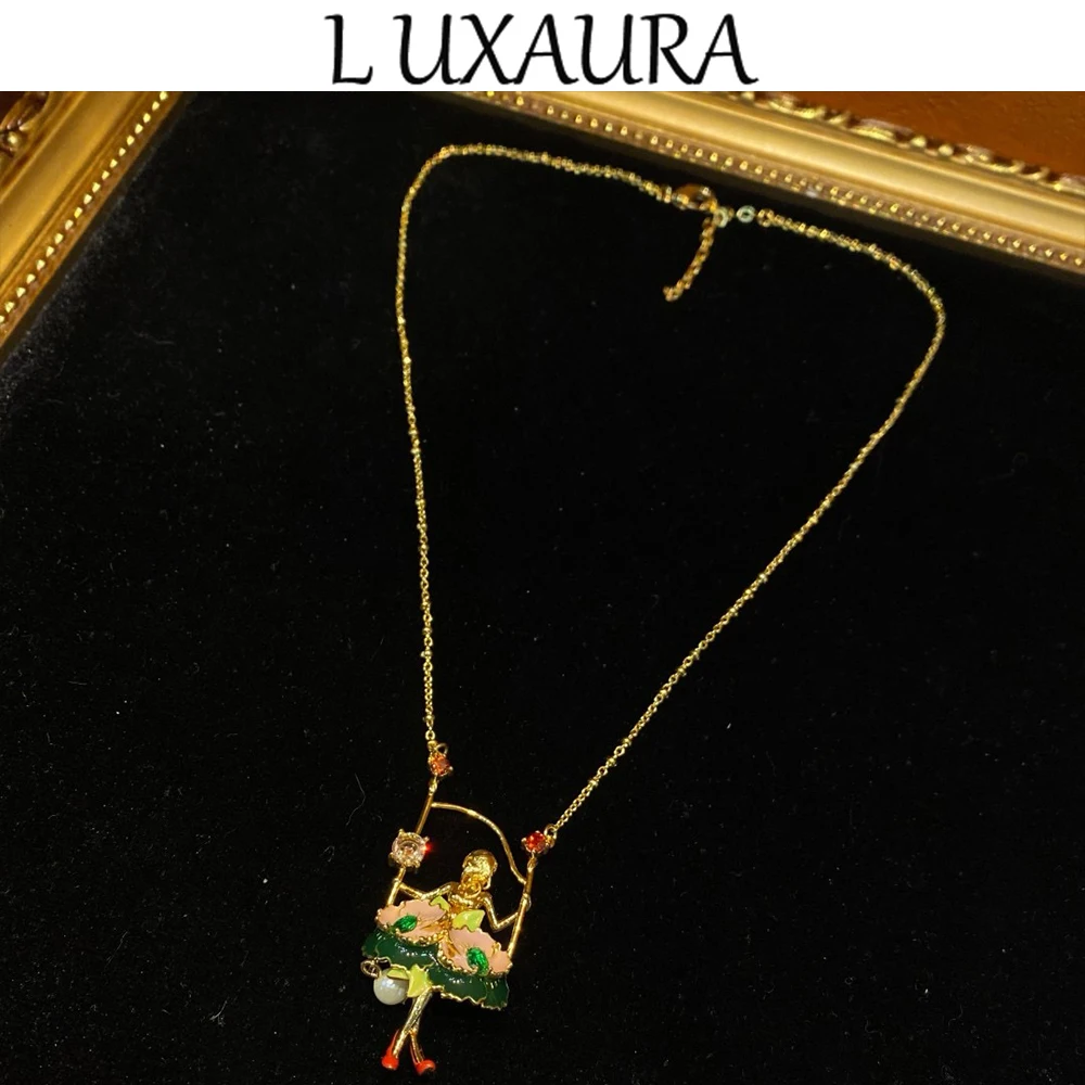 

Vintage fashion classic copper plated 18K green Fairy Cradle design model paired with bohemian women's jewelry necklace