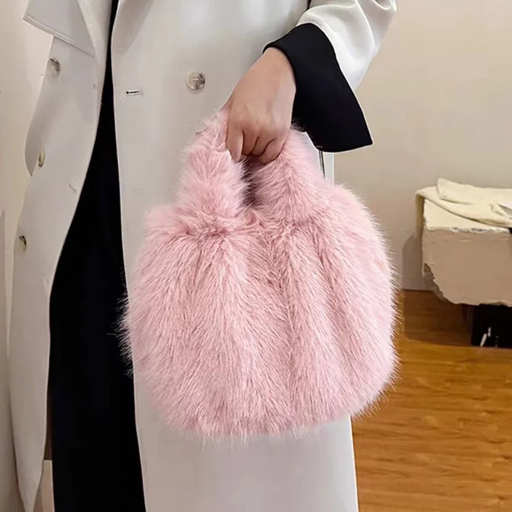 Fluffy Faux Fur Bags for Women Winter Soft Plush Handbags Half Moon Shoulder Bag Winter Warm Ruched Purses Tote Clutch 2024 New