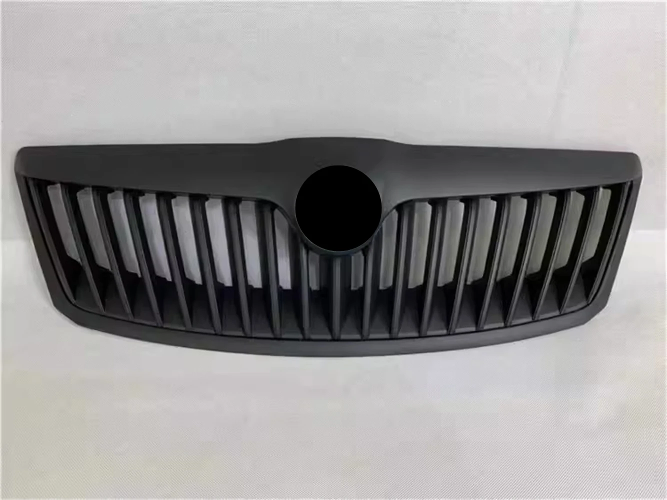 Car Front Bumper Grill Mask Radiator Grille for 10-15 Skoda Octavia RS