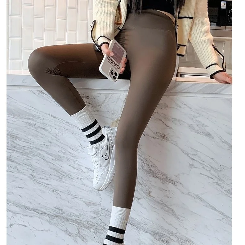 กางเกงโยคะพลัสสำหรับผู้หญิง ใส่สบาย เหมาะสำหรับพิลาทิส ผูกโบว์ ผ้าพันขา ใส่ไปเที่ยวทะเล วันหยุด ทรงสกินนี่ สำหรับฤดูใบไม้ผลิและฤดูร้อน เนื้อผ้าขัดเงา อเนกประสงค์ สไตล์โกธิค