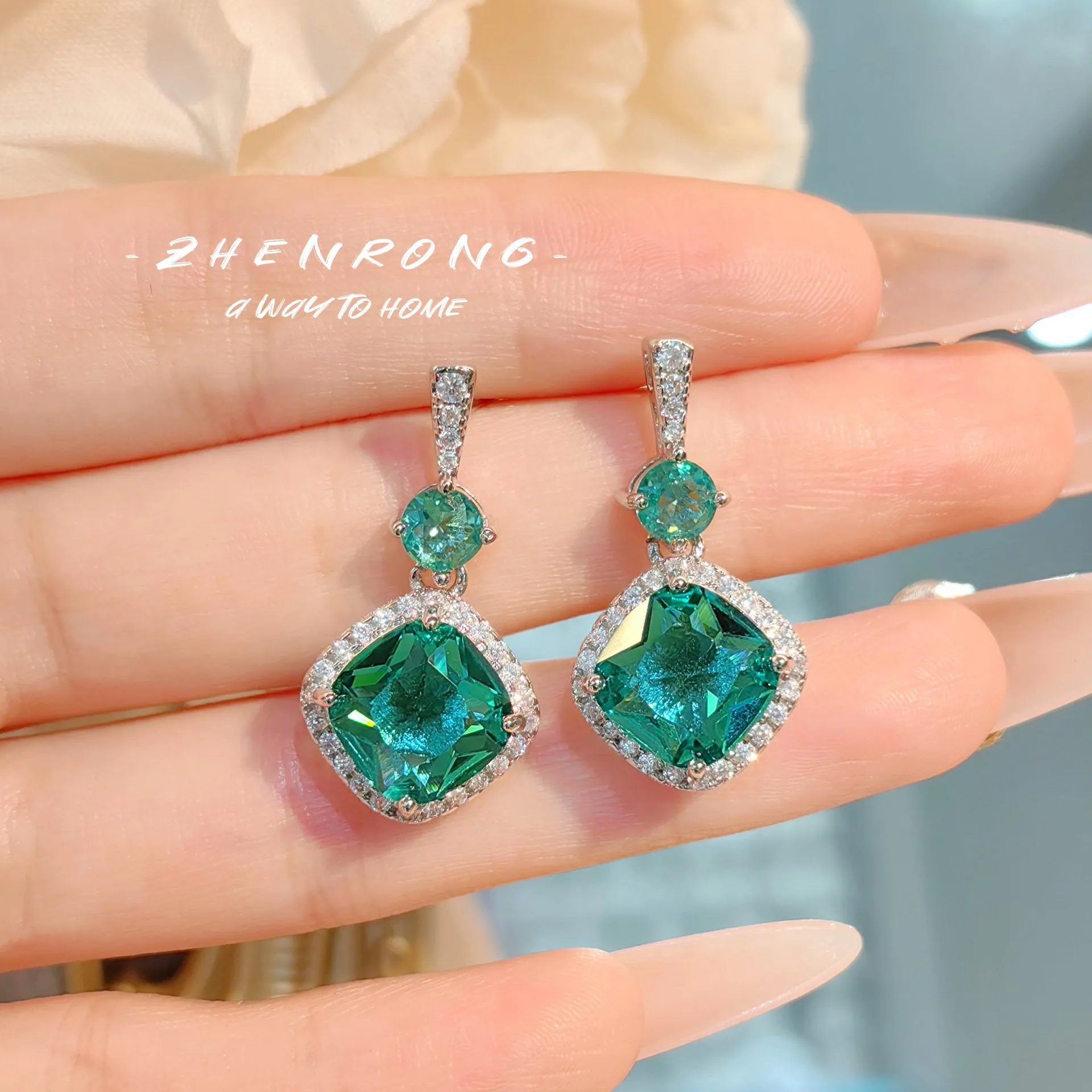 2024 New Jewelry Three-piece Set For Women\'s Silver Color Green Zircon Rings Earrings Necklaces Women\'s Wedding Jewelry Sets