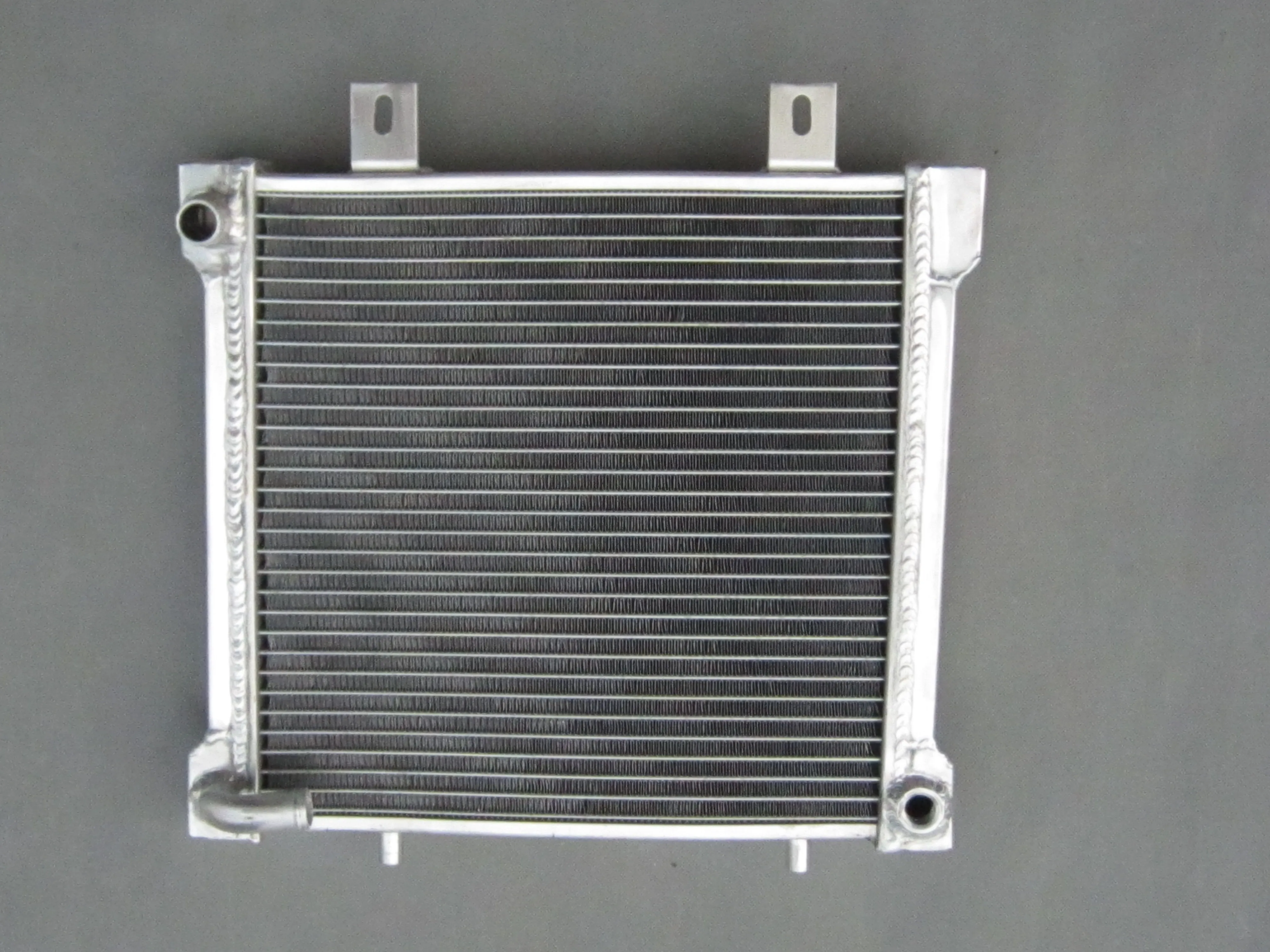 

Radiator For 2000-2004 Polaris Sportsman 400 500 / Magnum 500 / ATP 500 Aluminum 2000 2001 2002 2003 2004