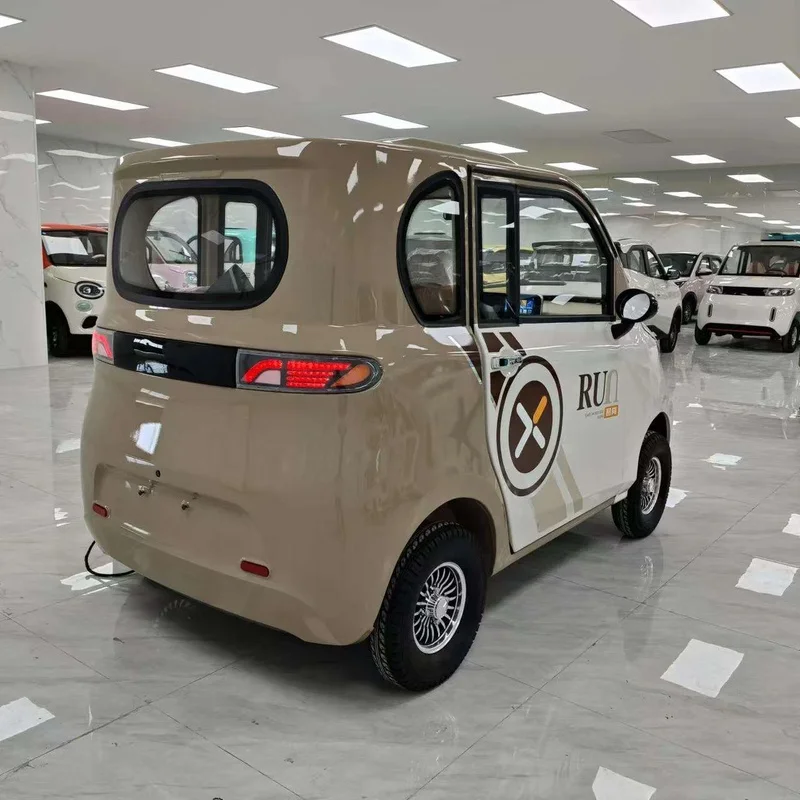 Cheap EV 2 4 Wheels Car 4 Seats 72v1000w New Energy 60km/h 300km Range Adults Family