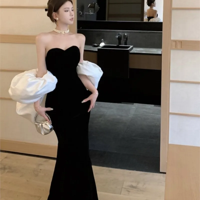 Hepburn style fishtail wrap buttocks with breast femininity line shoulder velvet dress