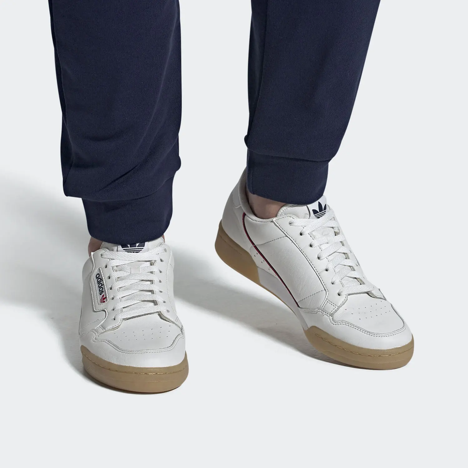 

Adidas оригинальная новая мужская модная повседневная обувь с тремя полосками EE5393