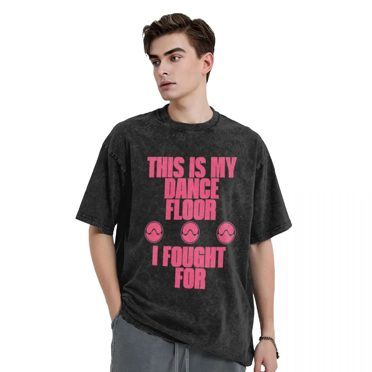 

Free Woman Pink and Black T-Shirt vintage Aesthetic clothing cute tops blanks outfits for men