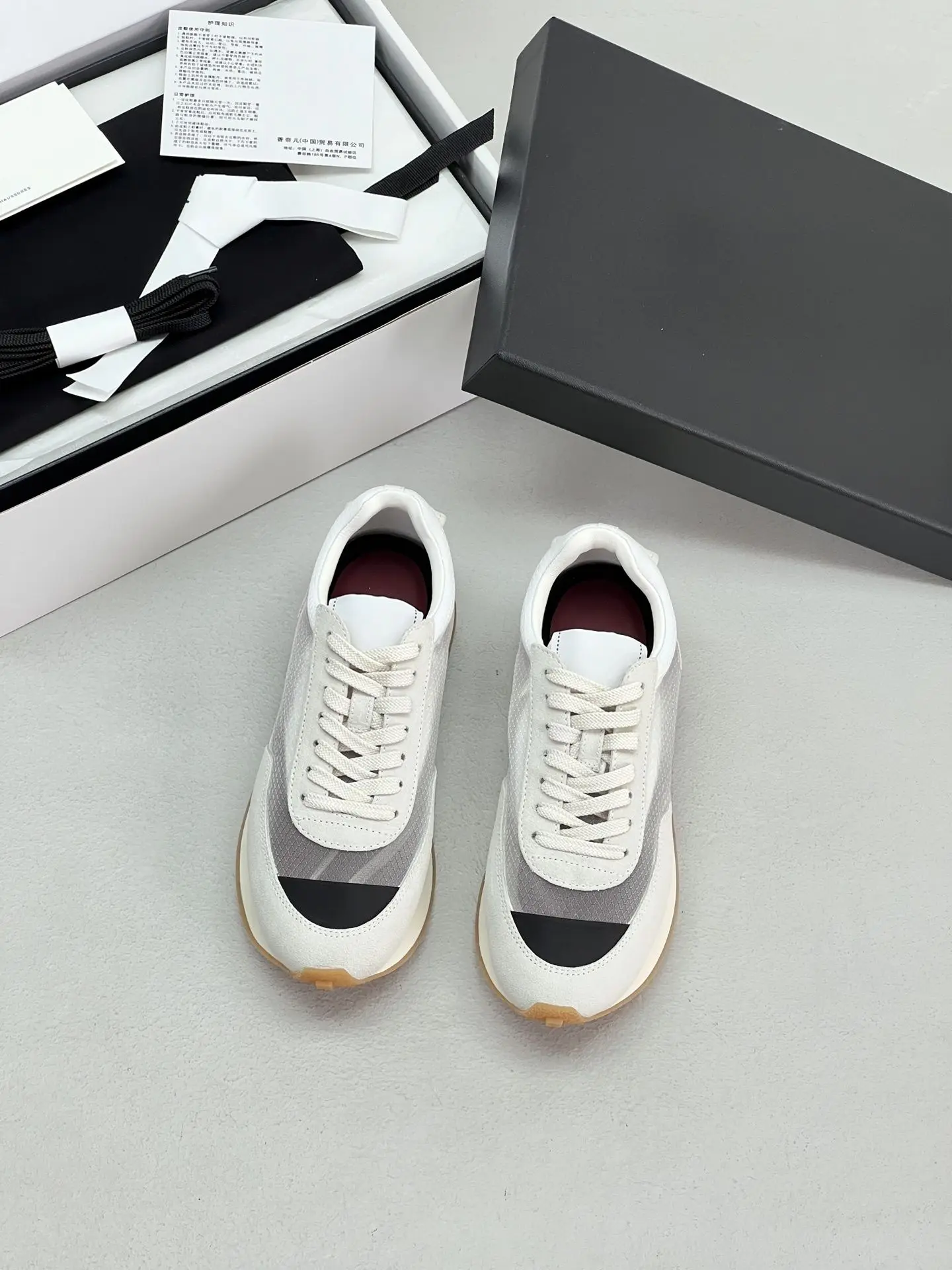 Portable Light‑bodied Unisex Board Shoes Men Women Casual Daily Skate Sneakers Easy‑match Clothing Non‑slip Wear‑proof Outsole Breathable Upper Lace‑up Low‑cut Footwear For Travel Shopping Campus Street Dating Activities
