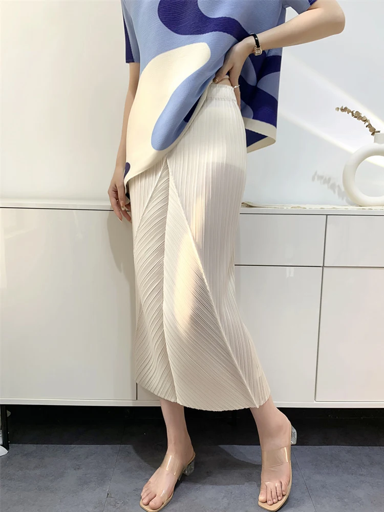 GVUW Fashion Pleated Elastic Waist Skirt Women Elastic Waist Loose New 2024 Solid Color Summer Medium Long Female Skirts 17G6871