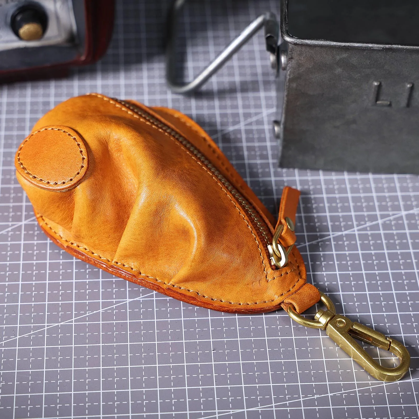 Echtleder Autoschlüsselhalter Unisex Casual Schlüsseltasche aus pflanzlich gegerbtem Rindsleder Gürteltasche für Münzen. – Detail 23
