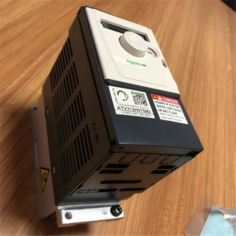 Schneider Frequency Converter ATV312HU55N4/ATV312HU75N4