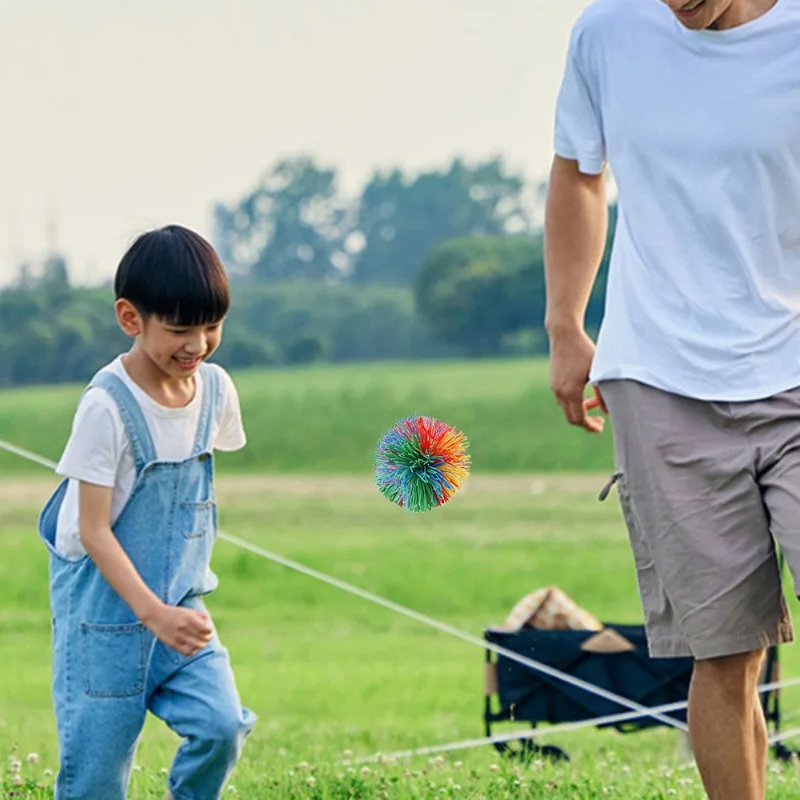 Bola de bolsa de arena de arcoíris de descompresión, banda de goma colorida multifuncional, Bola de alambre de volante, juguete elástico antiestrés para niños