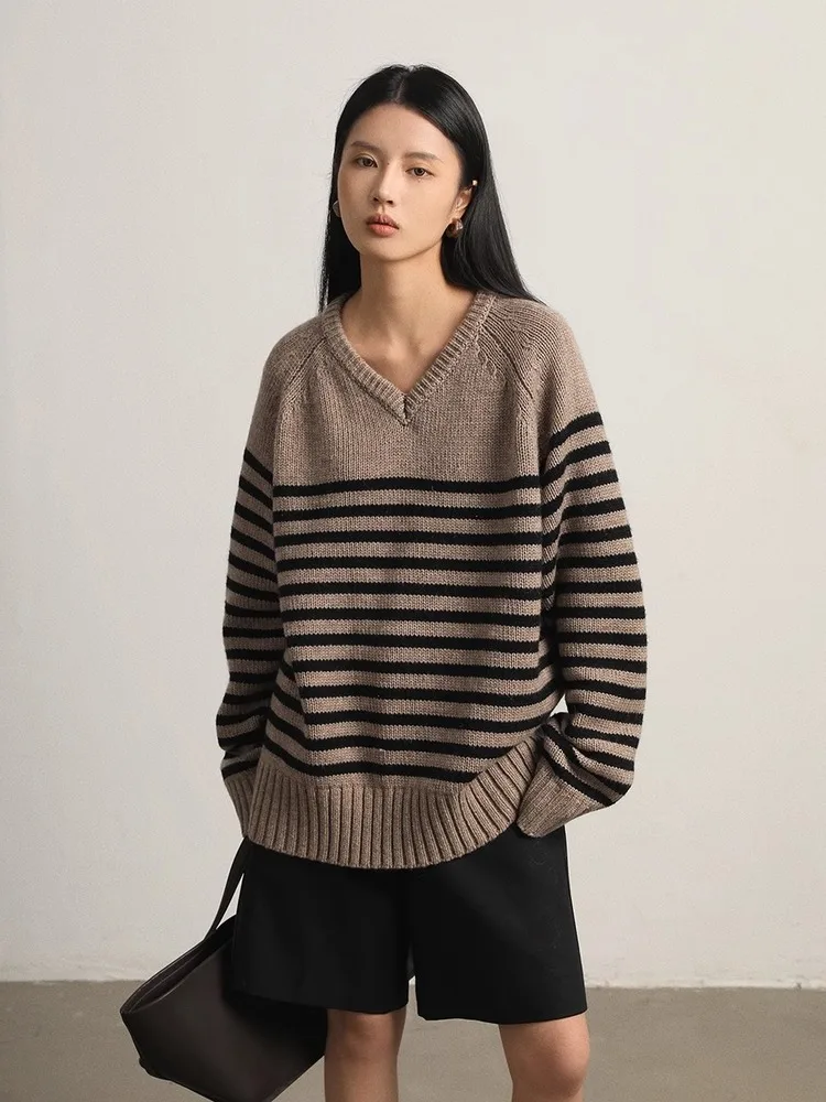 Suéter con cuello en V a rayas en contraste para mujer, jersey retro holgado de Cachemira para primavera y otoño con grosor del suéter.