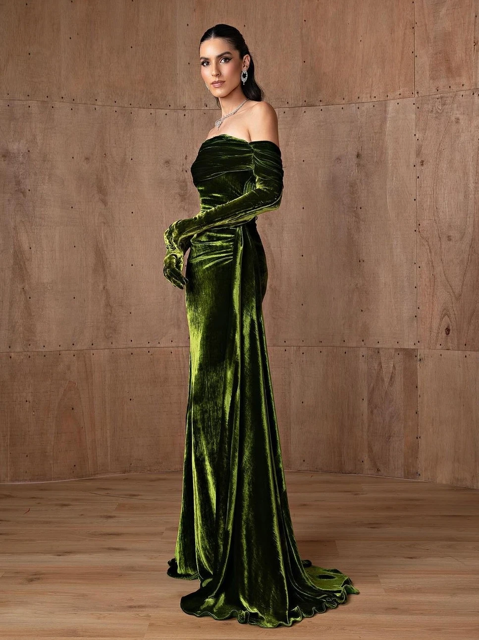 Oisslec Prom Dress Elegant Vintage Sweet Green Velvet Mermaid Boat Neck Gloves Formal Occasion Prom Dress Evening Party Gowns