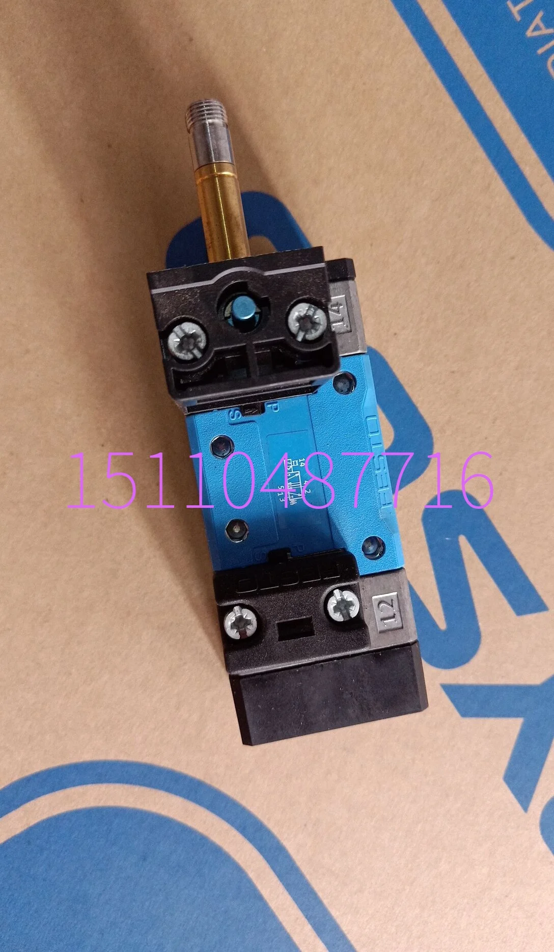 

Festo Pneumatic Solenoid Valve MFH-5/2-D-1-FR-C In Stock 151016