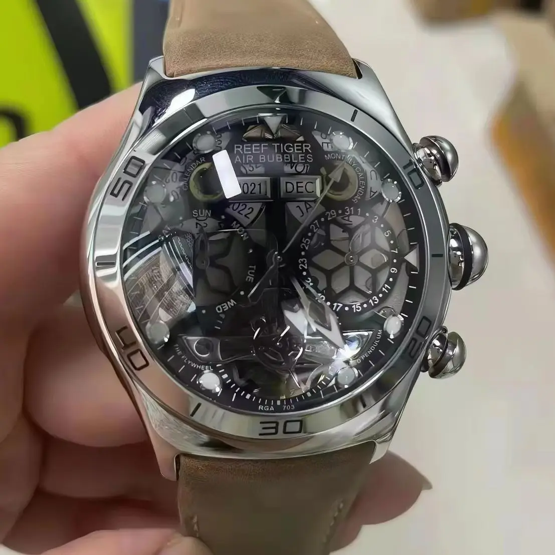 Reef Tiger Men Automatic Watch 44mm Mechanical Wristwatch Luminous Bubble Mirror Multi-Dial Year Month Date Flywheel
