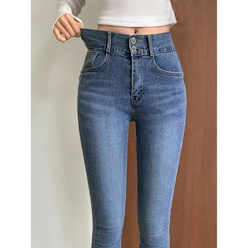 2026 New Washed Blue Jeans with Small Feet and Hips, Fashionable and Versatile Jeans with Slim Legs and Slim Legs. Jeans Woman