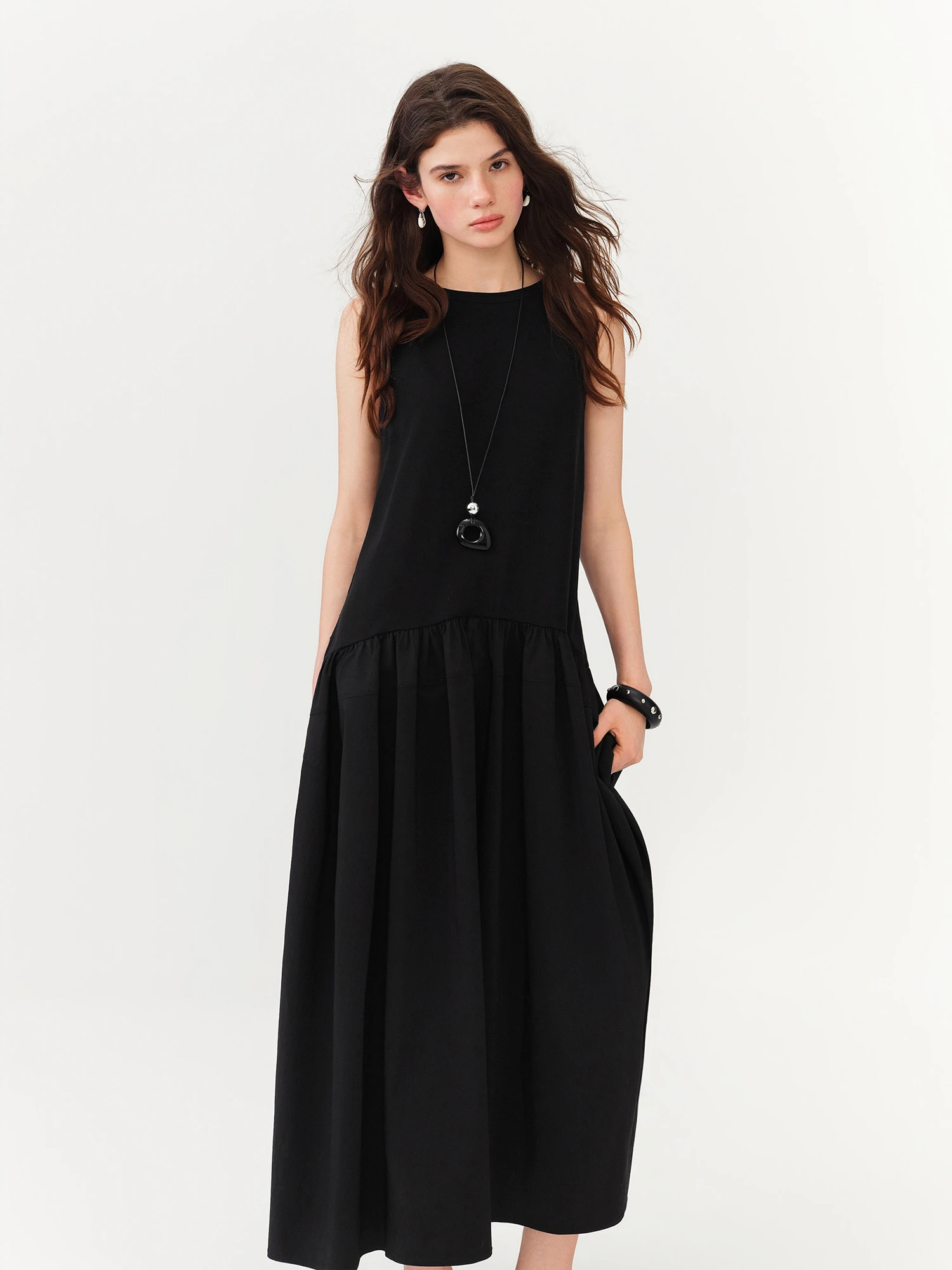 The Isabelle Maxi Dress Sb9fa60b8701b42b4b1736152f7942923h