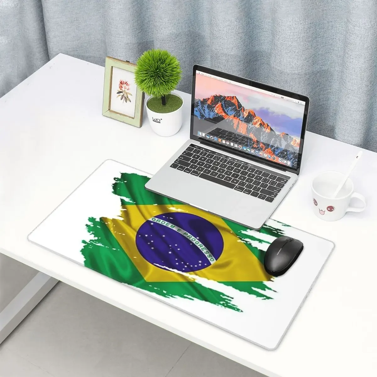 Large Mouse Pad Brazil National Flag Gamer PC Laptop Mats Keyboard Carpet Computer Gaming Office Accessories Desk Mat
