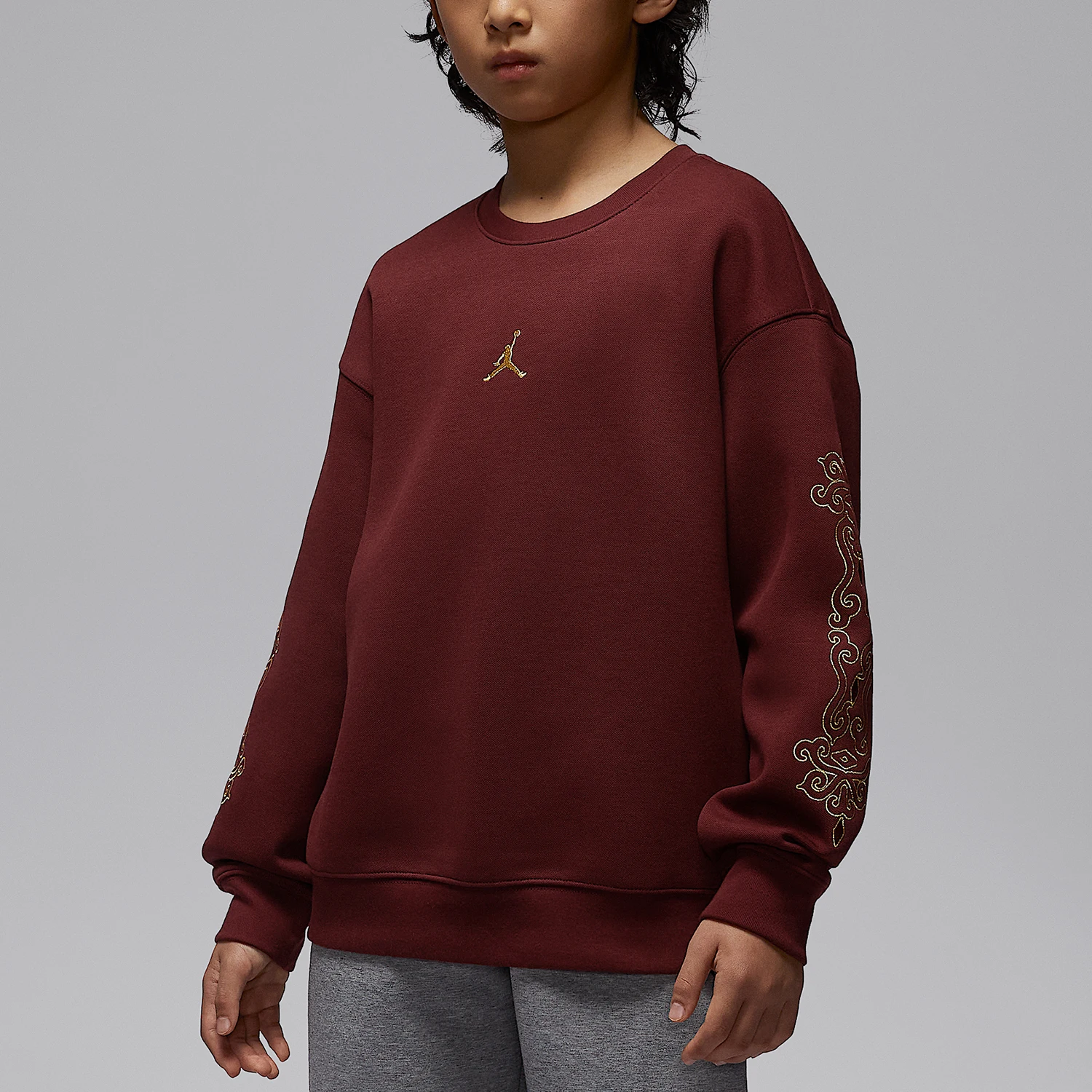 

Оригинальная детская трикотажная толстовка Nike JORDAN с круглым вырезом и вышивкой IR8375-644