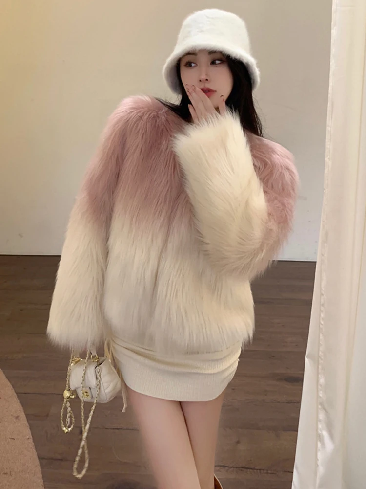 DEAT Fashion Gradient Color Fuax Fur Coat Women's O-neck Loose Thick Plush Imitation Fox Fur Grass Jacket Winter 2024 New 7AB628