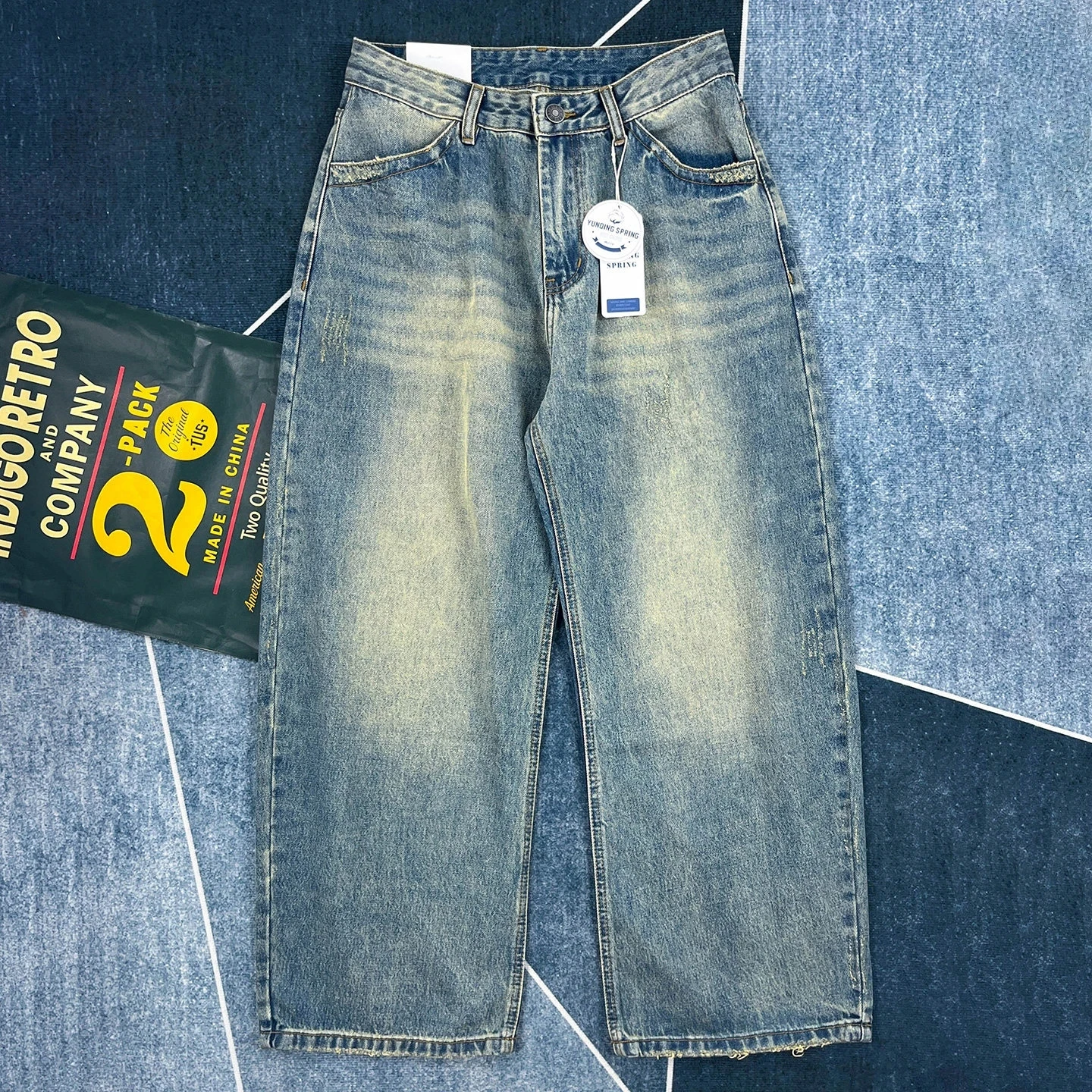 American retro washed jeans for men, loose straight wide-leg trousers, versatile casual autumn Japanese silhouette trend