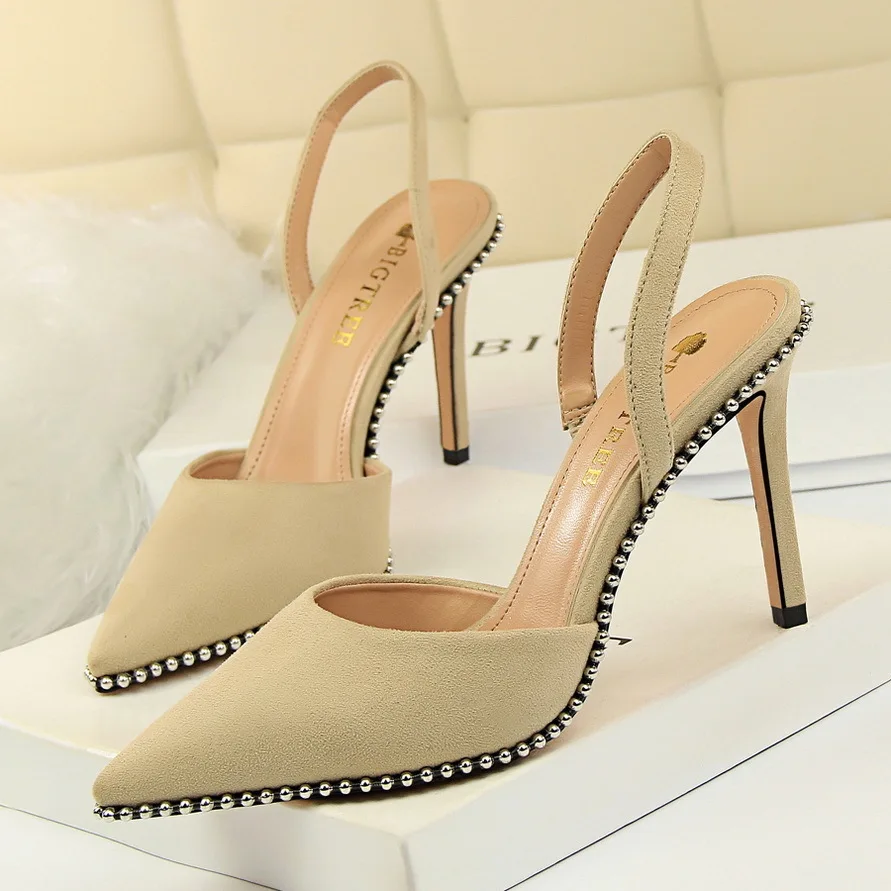 

Style Sexy туфли женские Nightclub Slim High Heel Suede Shallow Hollow Back Strap Riveted Pointed Women's Sandals Women Pumps