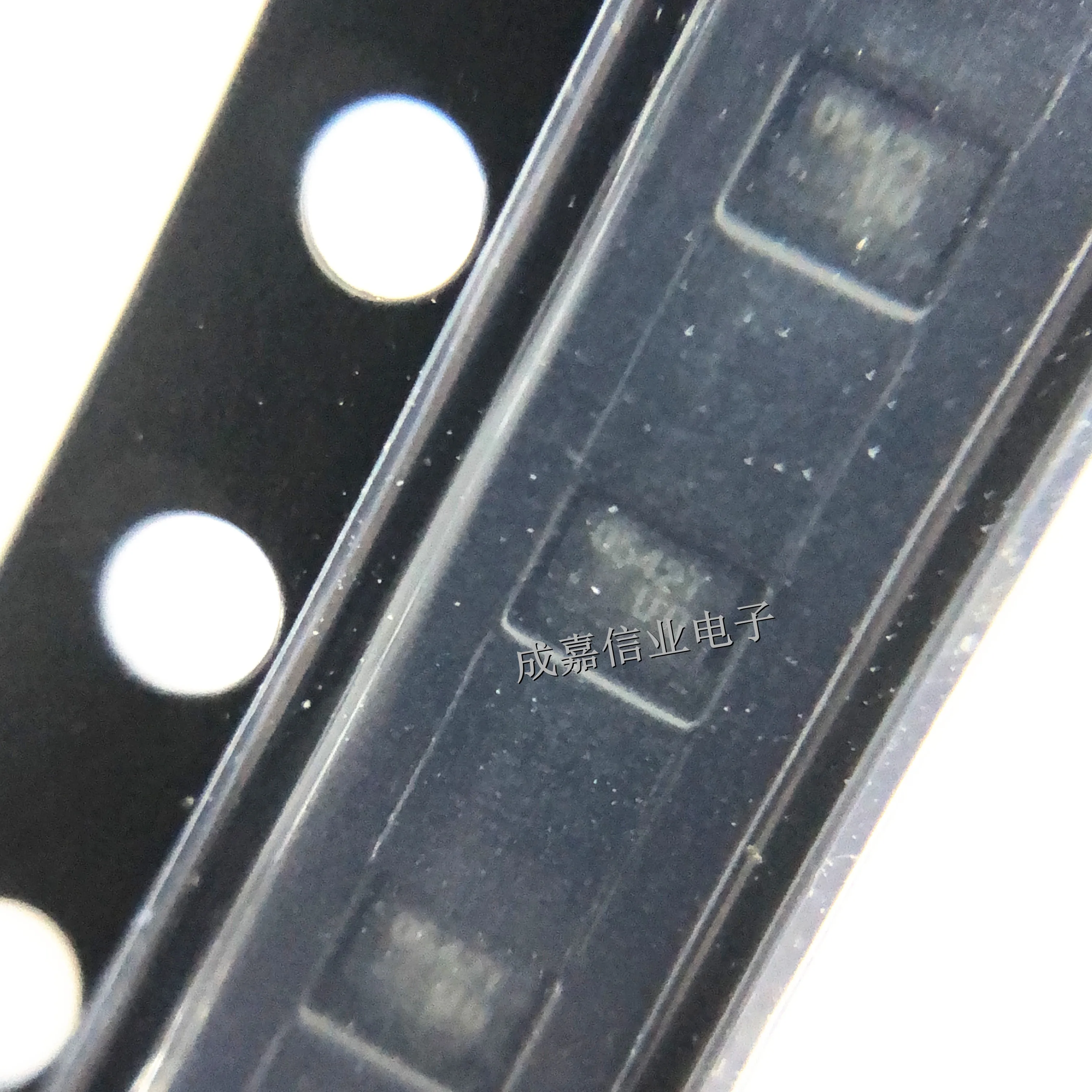 100pcs/Lot RCLAMP0542T.TCT SLP1610P4T-6 MARKING;0542T ESD Protection Diodes / TVS Diodes Operating Temperature:- 55 C-+ 125 C