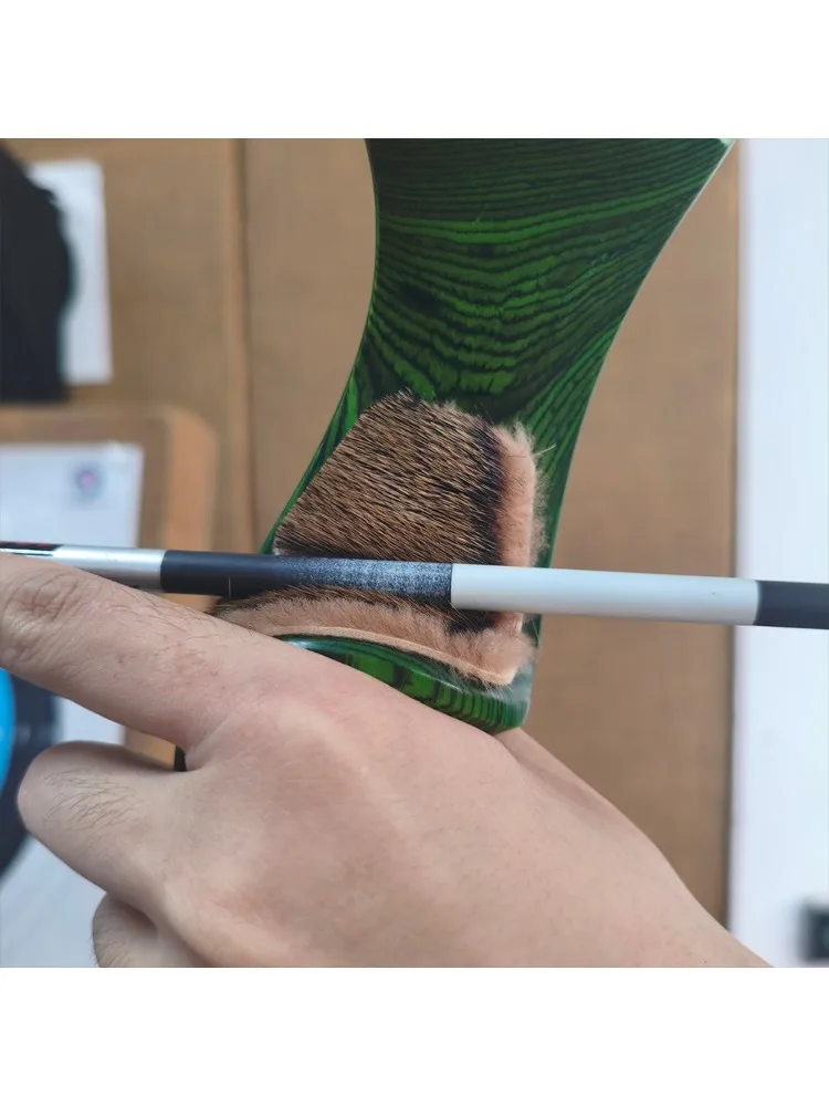 1 paire de repose-flèche de tir à l'arc auto-adhésif main gauche/droite fourrure de vison plaque silencieuse pour arc classique Longbow chasse tir accessoire