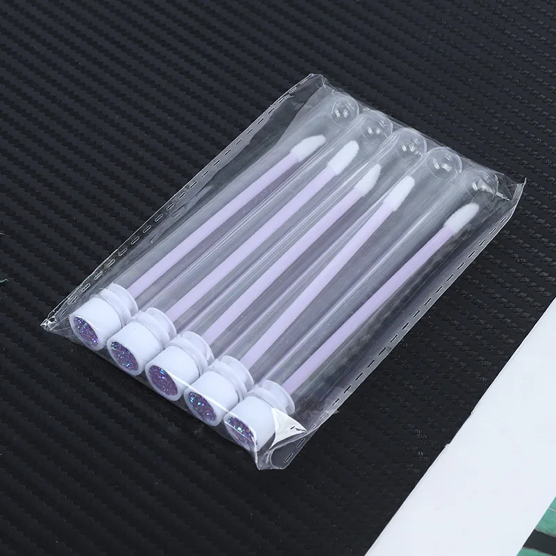 Wholesale 50-piece lip brush set suitable for applying lipstick reusable lip applicators, disposable lip sticks and lip smudgers