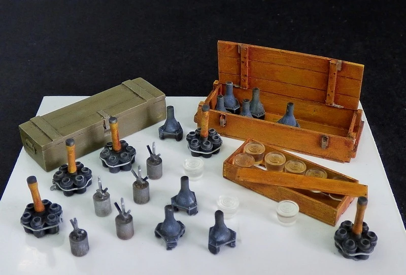 Modelo de resina fundida em escala 1/35, kit montado, granadas e minas alemãs da segunda guerra mundial, modelo de cena, desmontado, sem pintura