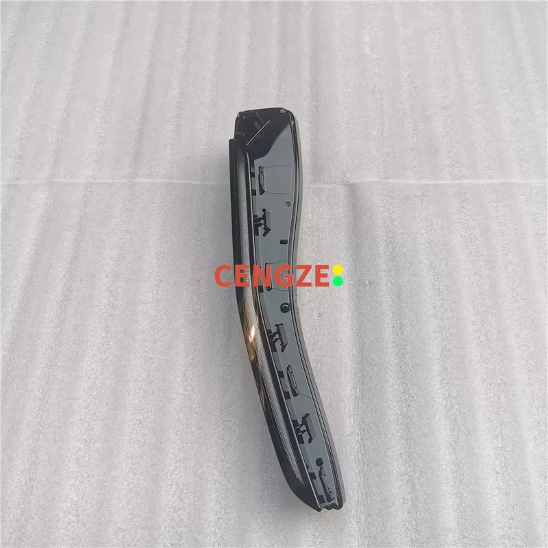 Original Front Grille Lamp Assembly Daytime Running Lamp for HONGQI H5 OUSADO 2024-2026 Models