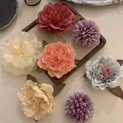 French Retro Red Rose Hair Clip Vintage Holiday Style Big Flower Bangs Side Clip Party Beach Hair Accessories for Women Hairpins