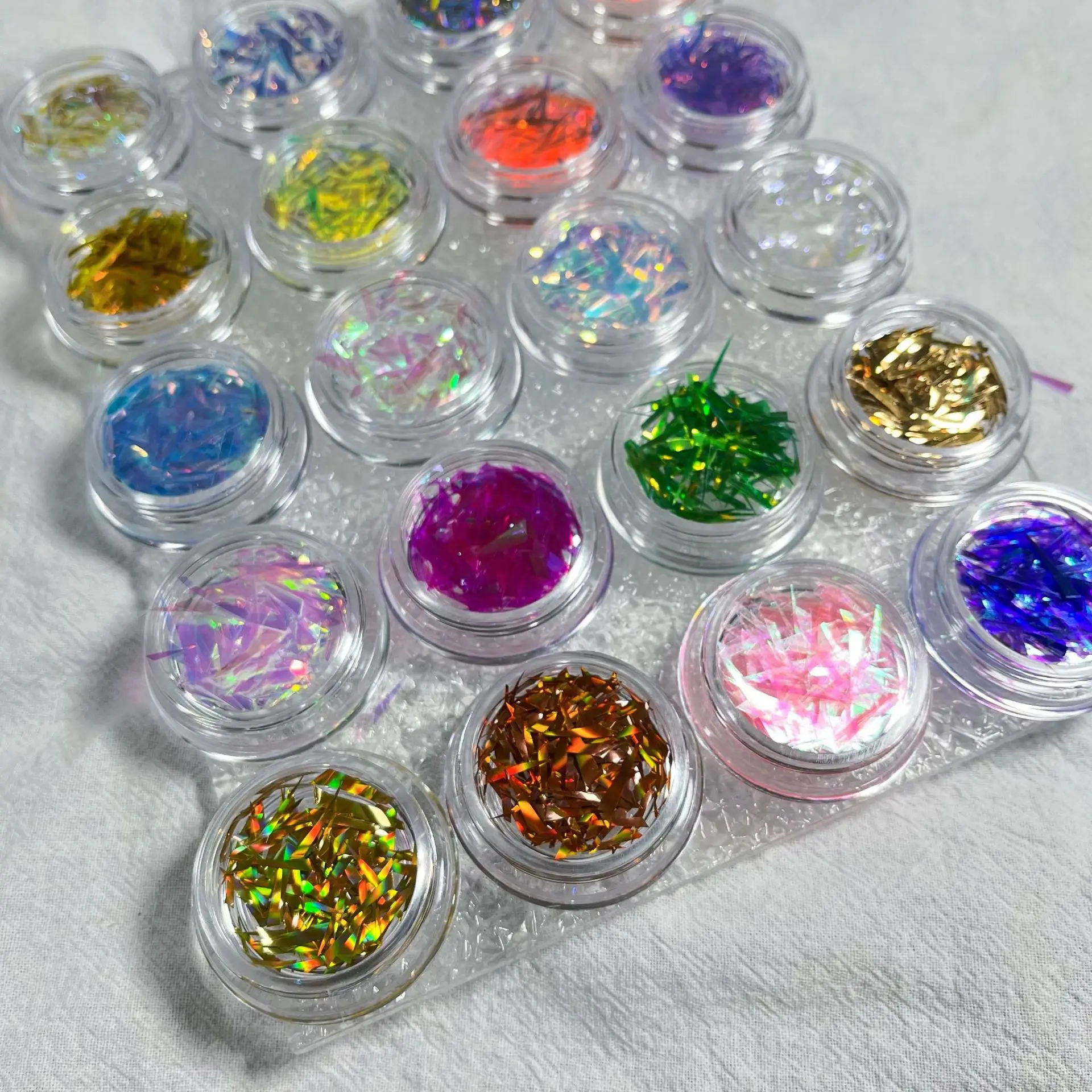 1 scatola Aurora Irregolare Nail Art Carta di vetro Paillettes Holo Iridescente Sfumatura Fiocchi Manicure Foil Decal Decorazioni Accessori