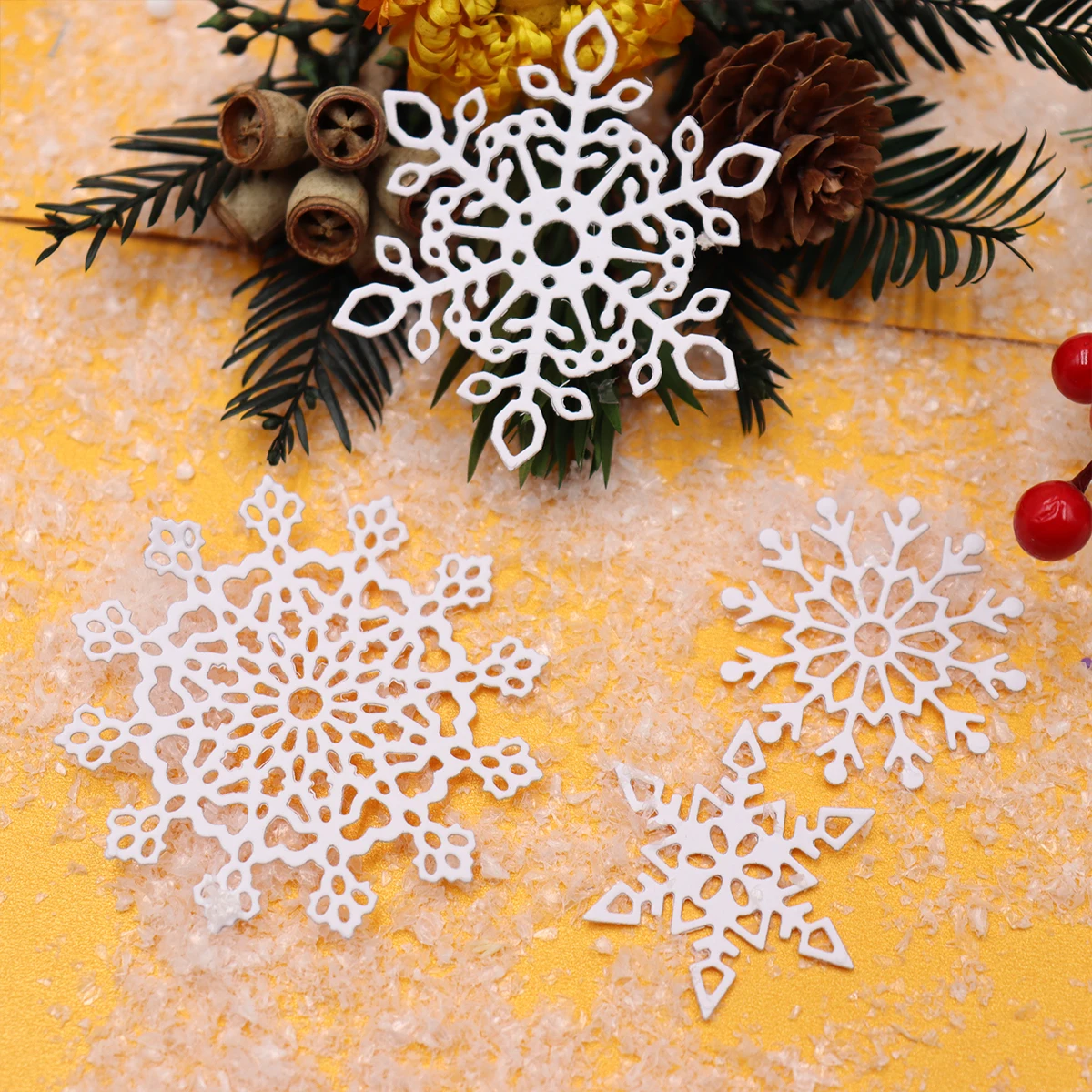 عيد الميلاد ندفة الثلج فانوس المعادن قطع يموت DIY بها بنفسك سكرابوكينغ النقش بطاقة ألبوم صور الديكور يموت قطع