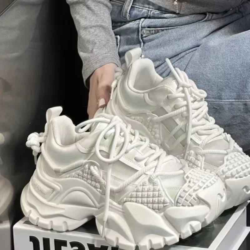 

Европейский стиль, сетчатая дышащая обувь для папы на толстой подошве, женская модная повседневная спортивная обувь, увеличивающая рост