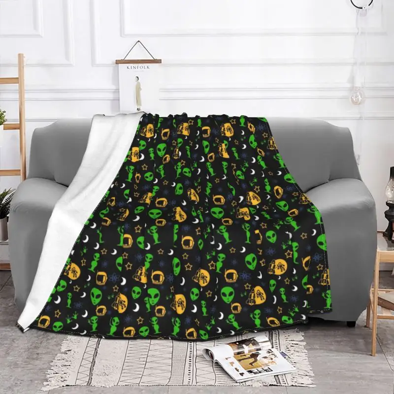 Alien Und UFO Space Star Muster Decke Warme Fleece Weiche Flanell Werfen Decken für Bett Sofa Reise Frühling