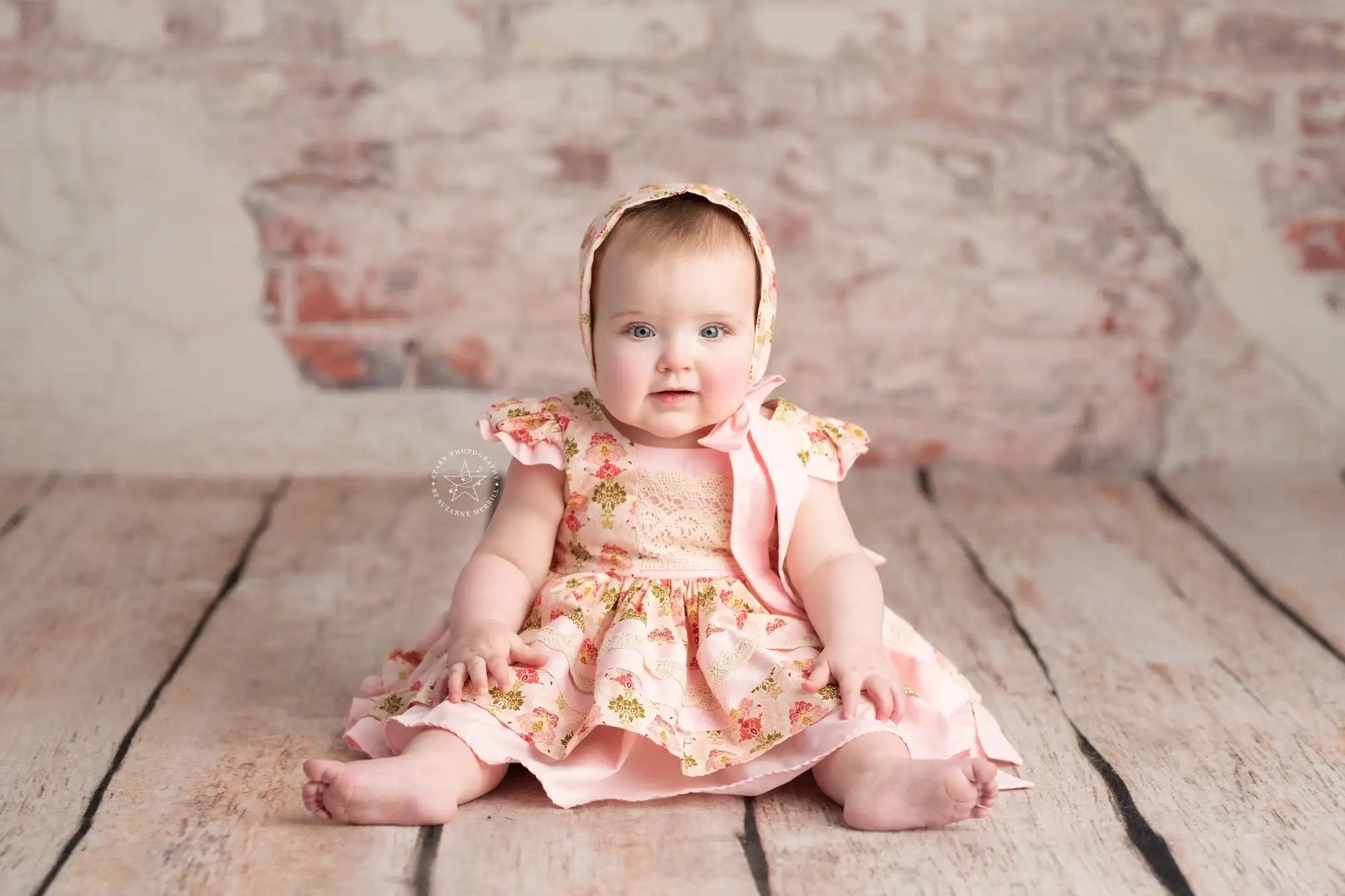 الأبيض الطوب جدار الرجعية الخلفيات الطفل الطفل الأسرة حفلة فوتوبوث استوديو الكبار كعكة سحق الدعائم خلفية التصوير الفوتوغرافي #4