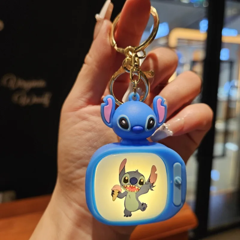 Disney Stitch Mini TV brelok do kluczy Cartoon Lilo & Stitch Anime rysunek lampka nocna plecak studencki wisiorek dekoracja prezent na boże narodzenie