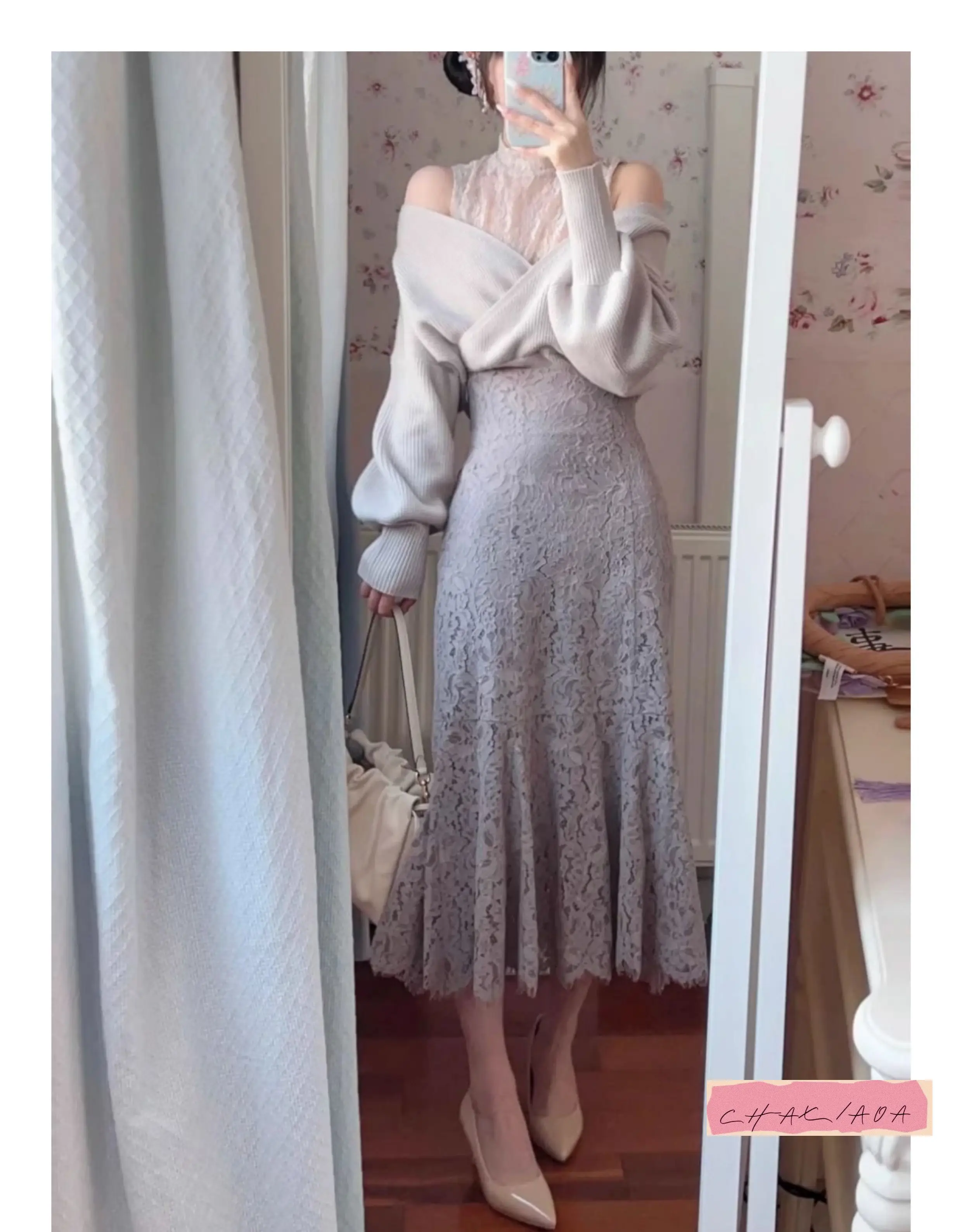 日本の秋冬の甘くてエレガントなハイウエストと薄いレースの透かし彫りフィッシュテールヒップを包み込むハーフボディロングドレス女性用