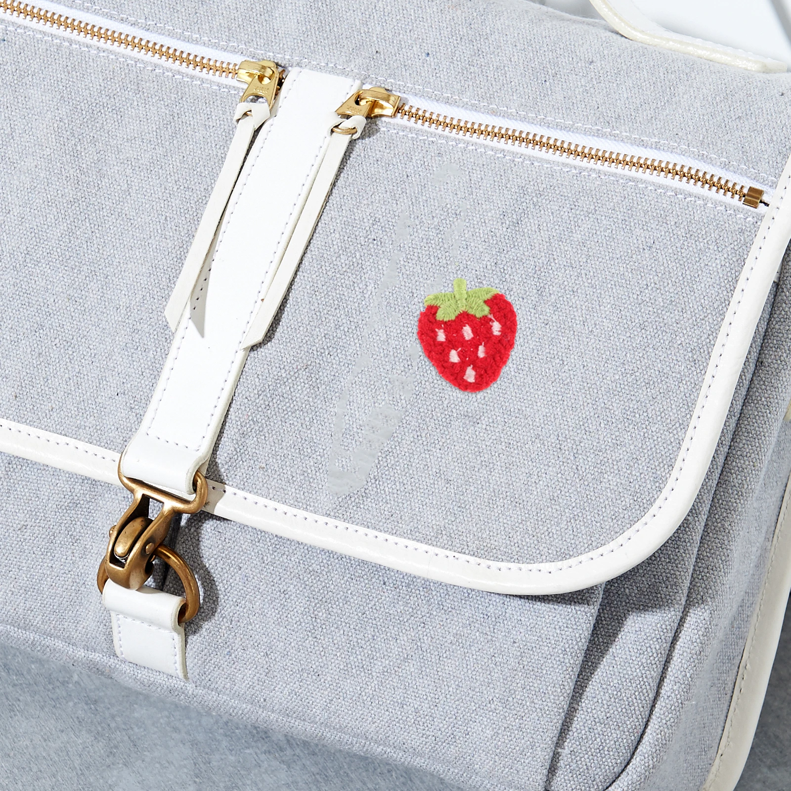 

10 Pcs Fruit Embroidery Patch Strawberry Iron Plaque Felt Cute Sew Appliques Strawberries